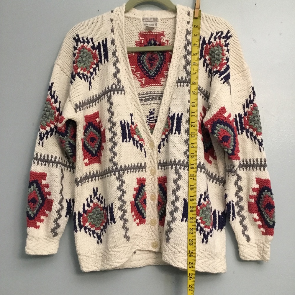Vintage Women's Patterned Cardigan Sweater
